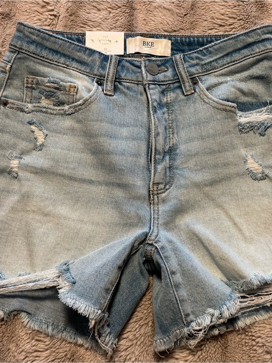 BKE Pants - NWT - BKE Light Wash Distressed Denim Shorts